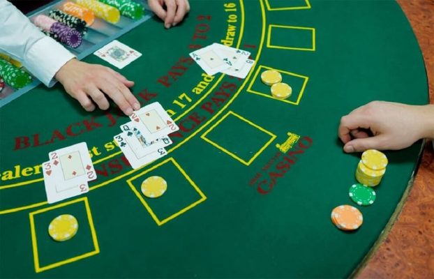 68gamebai reviews Tính điểm tổng các lá bài có trên tay để phân thắng thua