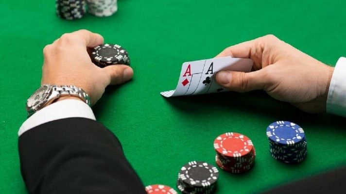 68gamebai reviews Tùy vào tình hình tay bài để lựa chọn các hành động hợp lý