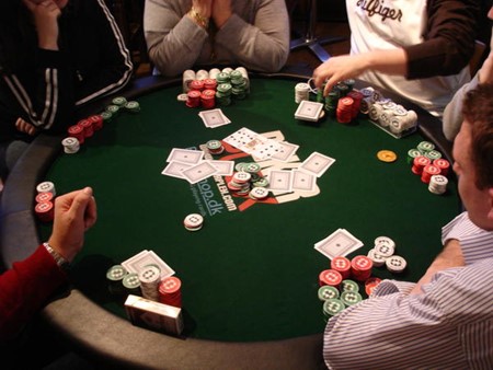 68gamebai reviews Tổng hợp những kinh nghiệm chơi Poker chuẩn nhất
